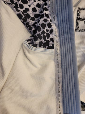 BJJ COUTURE SVǴ LTD 1.0 GI - White